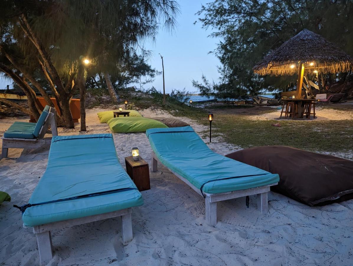 Ocean Lodge Kite & Windsurf Antsiranana Екстер'єр фото