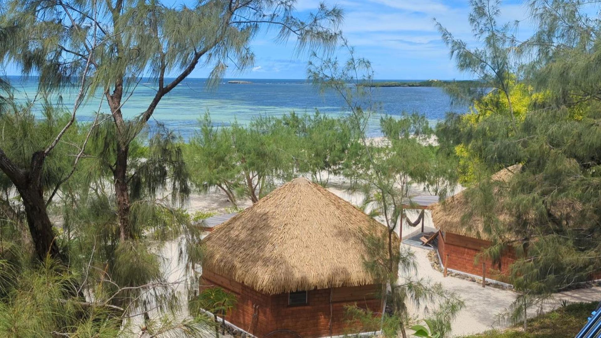 Ocean Lodge Kite & Windsurf Antsiranana Екстер'єр фото